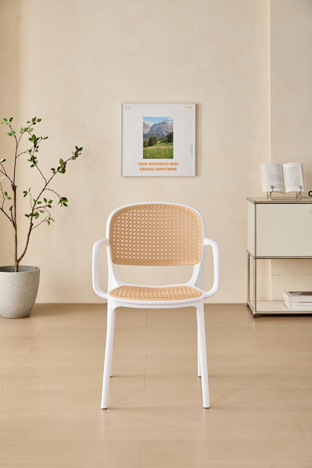 Set de 4 Sillas con Brazos Nest, Color Blanco y Beige, con Espaldar y Asiento en Rejilla