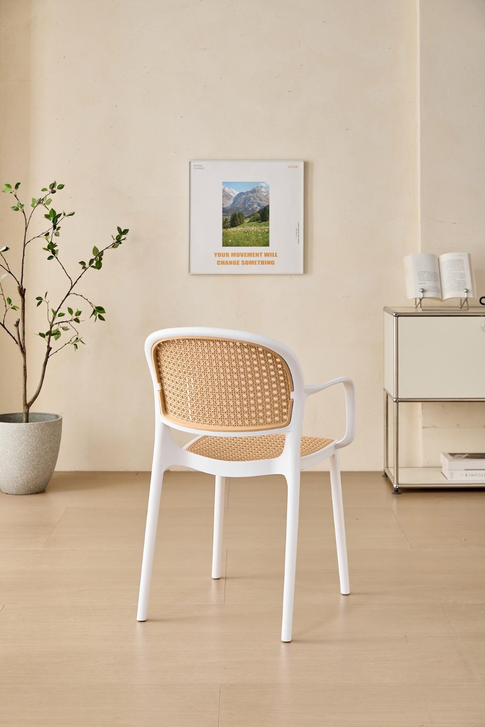 Set de 6 Sillas con Brazos Nest, Color Blanco y Beige, con Espaldar y Asiento en Rejilla