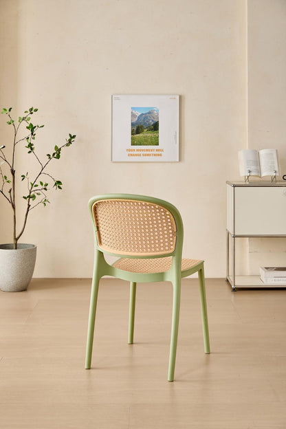 Set de 4 Sillas Nest, Color Verde Olivo y Beige, con Espaldar y Asiento en Rejilla