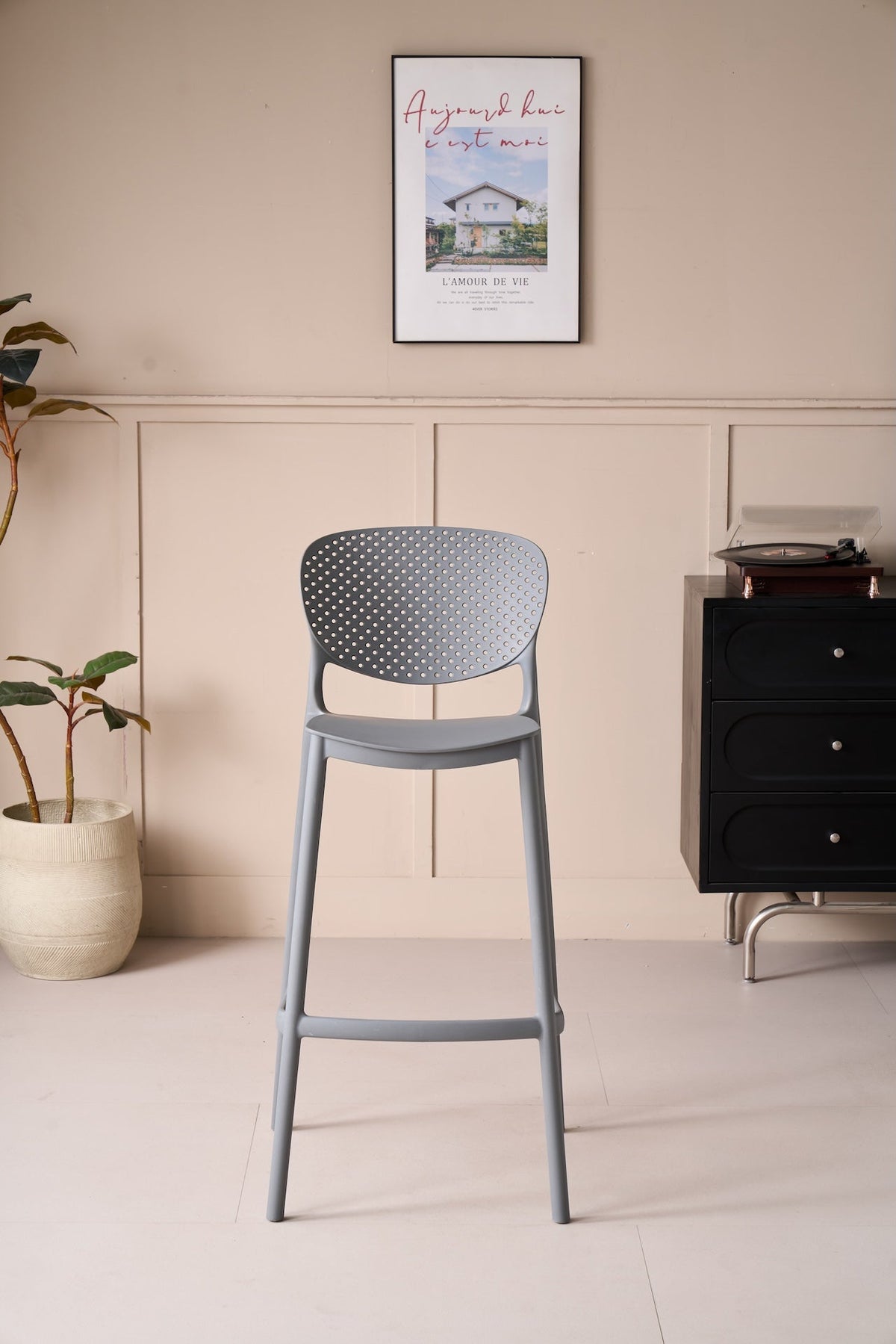 Silla para Bar Río, Color Gris Oscuro, Diseño Moderno, vista frontal