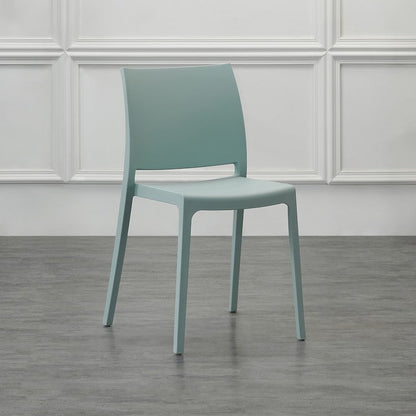 Set de 2 Sillas Soho, Azul Claro, con Espaldar Cerrado y Diseño Minimalista