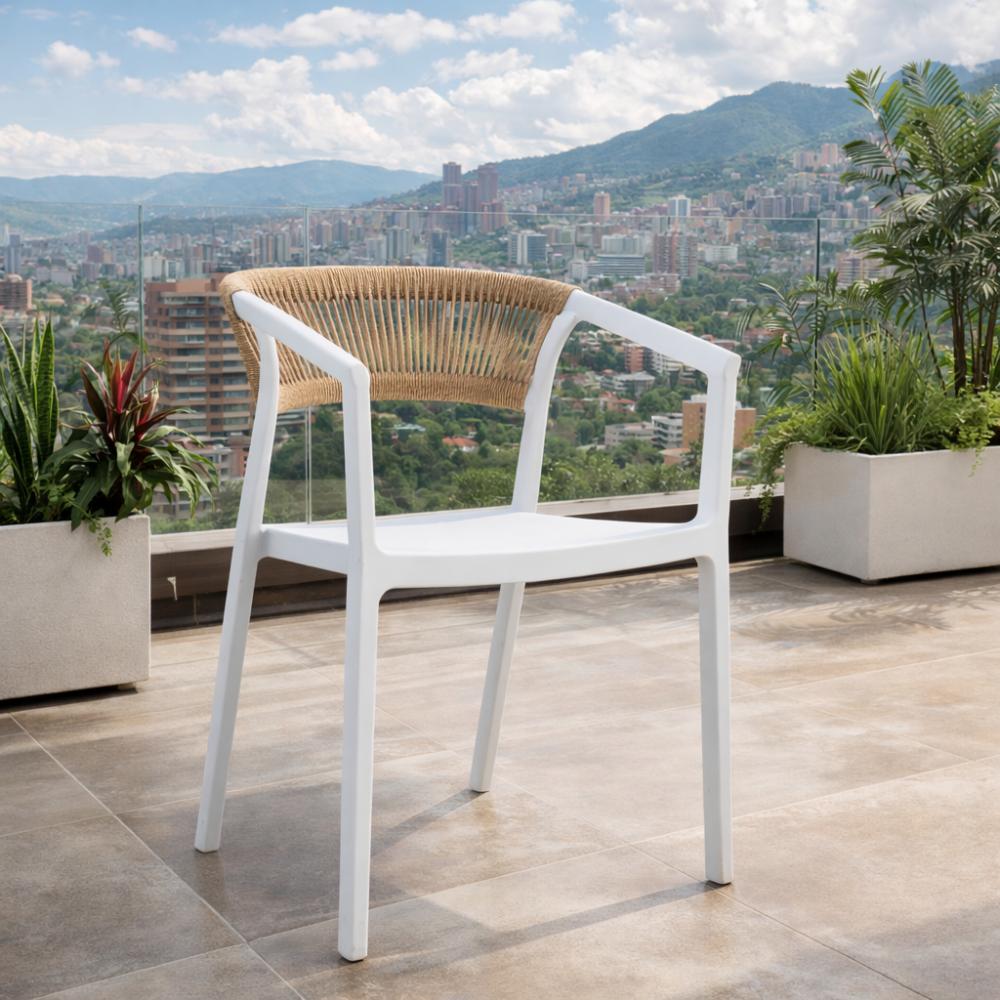 Set de 4 Sillas Balí, Blanco, con Espaldar en Cuerdas y Diseño Moderno