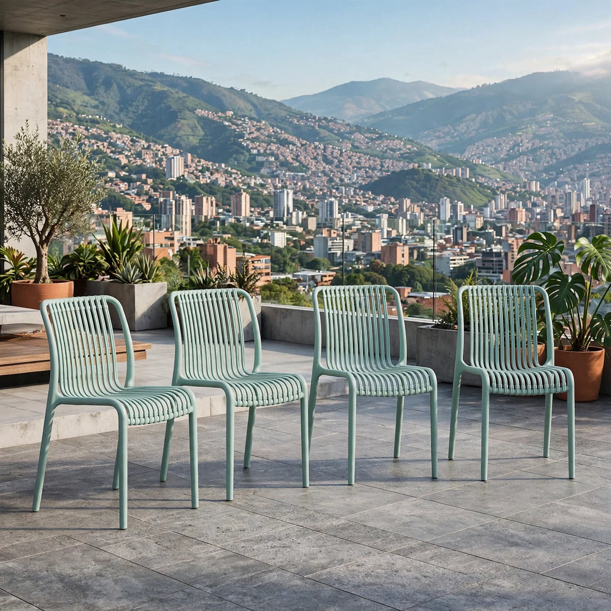 Set de 4 Sillas Terra, Color Azul Claro, con Espaldar