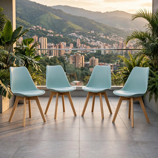 Set de 4 Sillas Fyn, Color Azul Claro, Diseño Minimalista con Espaldar, Cojín y Patas de Madera