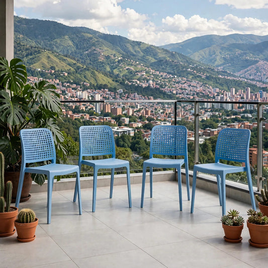 Set de 4 Sillas Bronx, Azul Oceano, con Espaldar en Cuadrados y Diseño Minimalista