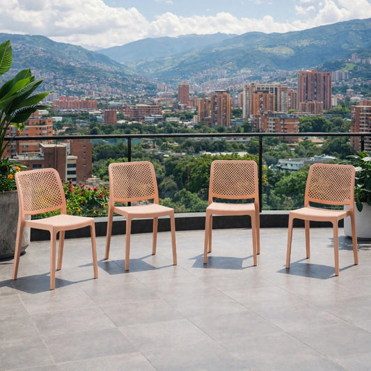 Set de 4 Sillas Manhattan, Mandarina, con Espaldar en Rejilla y Diseño Minimalista
