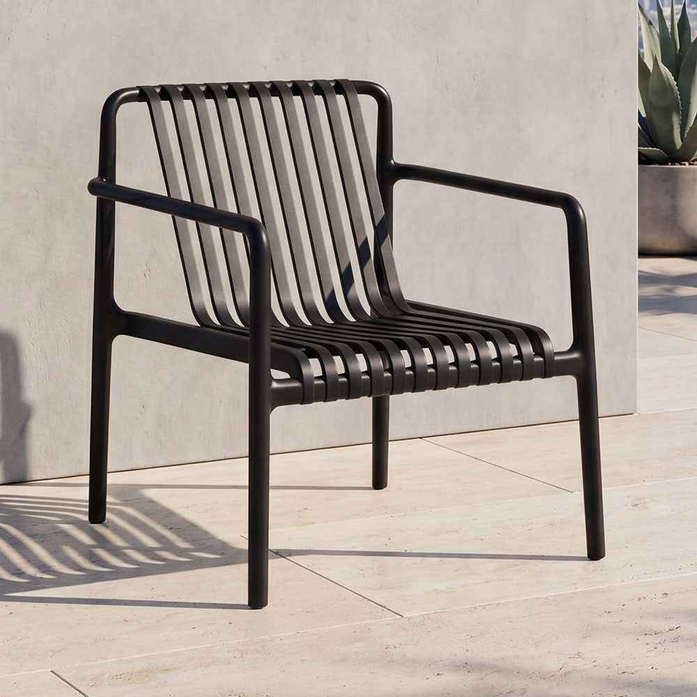 Silla Lounge Parma, Negro, con Espaldar y Diseño Moderno
