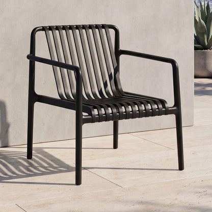 Silla Lounge Parma, Negro, con Espaldar y Diseño Moderno