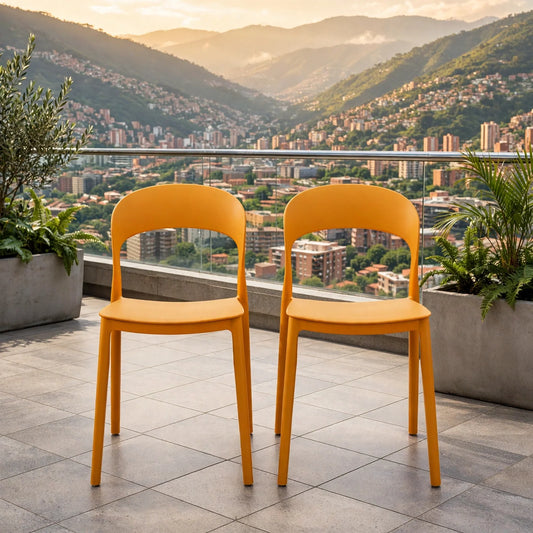Set de 2 Sillas Sevilla, Color Naranja, con Espaldar Liso y Diseño Minimalista